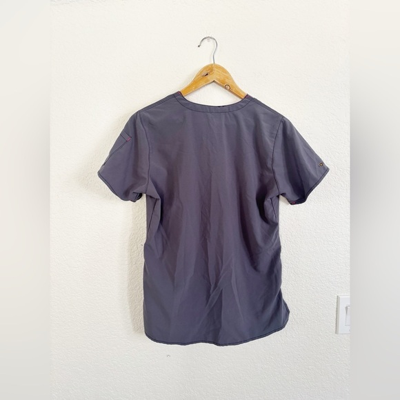 Carhartt Force Cross-Flex Women's V-Neck Top Size Small - Picture 10 of 10